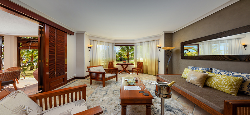 luxury Mauritius holiday Packages Dinarobin Beachcomber Golf Resort & Spa Club Senior Suite3