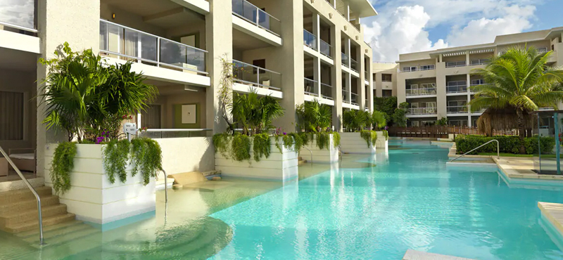 luxury Mexico holiday Packages Paradisus Playa Del Carmen La Perla One Bedroom Swim Up Suite