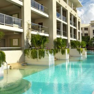 luxury Mexico holiday Packages Paradisus Playa Del Carmen La Perla Royal Service Paradisus Junior Suite Swim Up