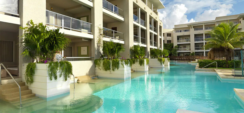 luxury Mexico holiday Packages Paradisus Playa Del Carmen La Perla Royal Service Paradisus Junior Suite Swim Up