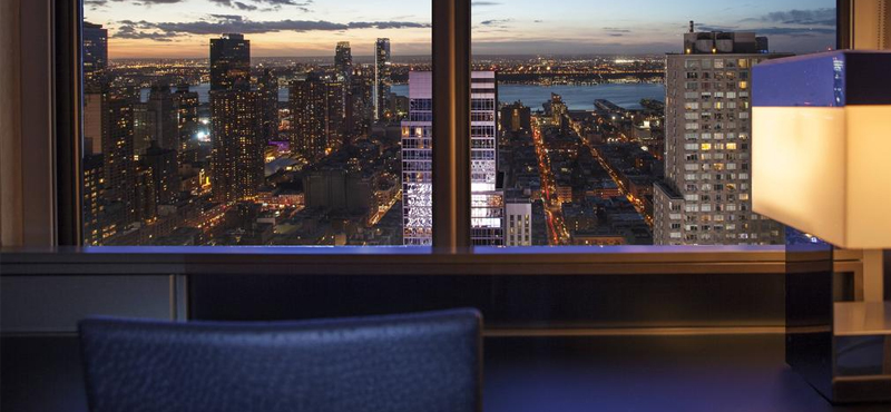 New York Honeymoon Packages W Times Square New York Cool Corner Room 1 King Hudson River View 2