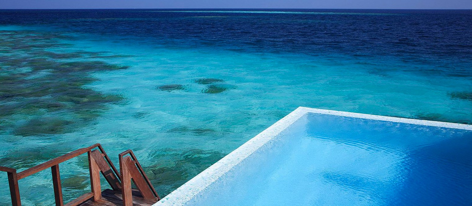 PD Header - Luxury - Holidays - Maldives - Coco Bodu Hithi - Beach villa