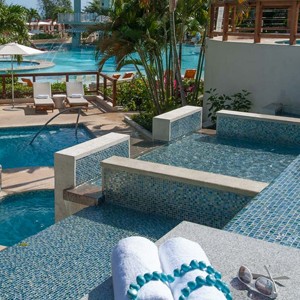 Pool - Sandals Ochi Beach Resort jamaica - Luxury Jamaica Holidays