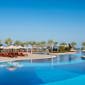 pool-2-waldorf-astoria-ras-al-khaimah-luxury-ras-al-khaimah-holidays