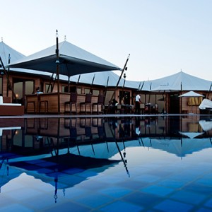 pool-ras-al-khaimah-beach-0-luxury-ras-al-khaimah-holidays