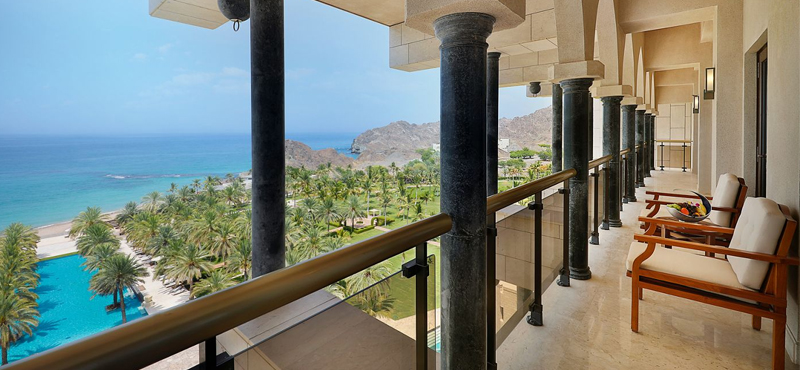 Presidential Sea View Suite 7 Al Bustan Palace, A Ritz Carlton Hotel Luxury Oman Holidays