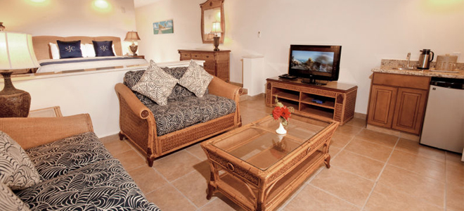 Royal Suites - Luxury Holidays Antigua - St James Club Villas & Spa
