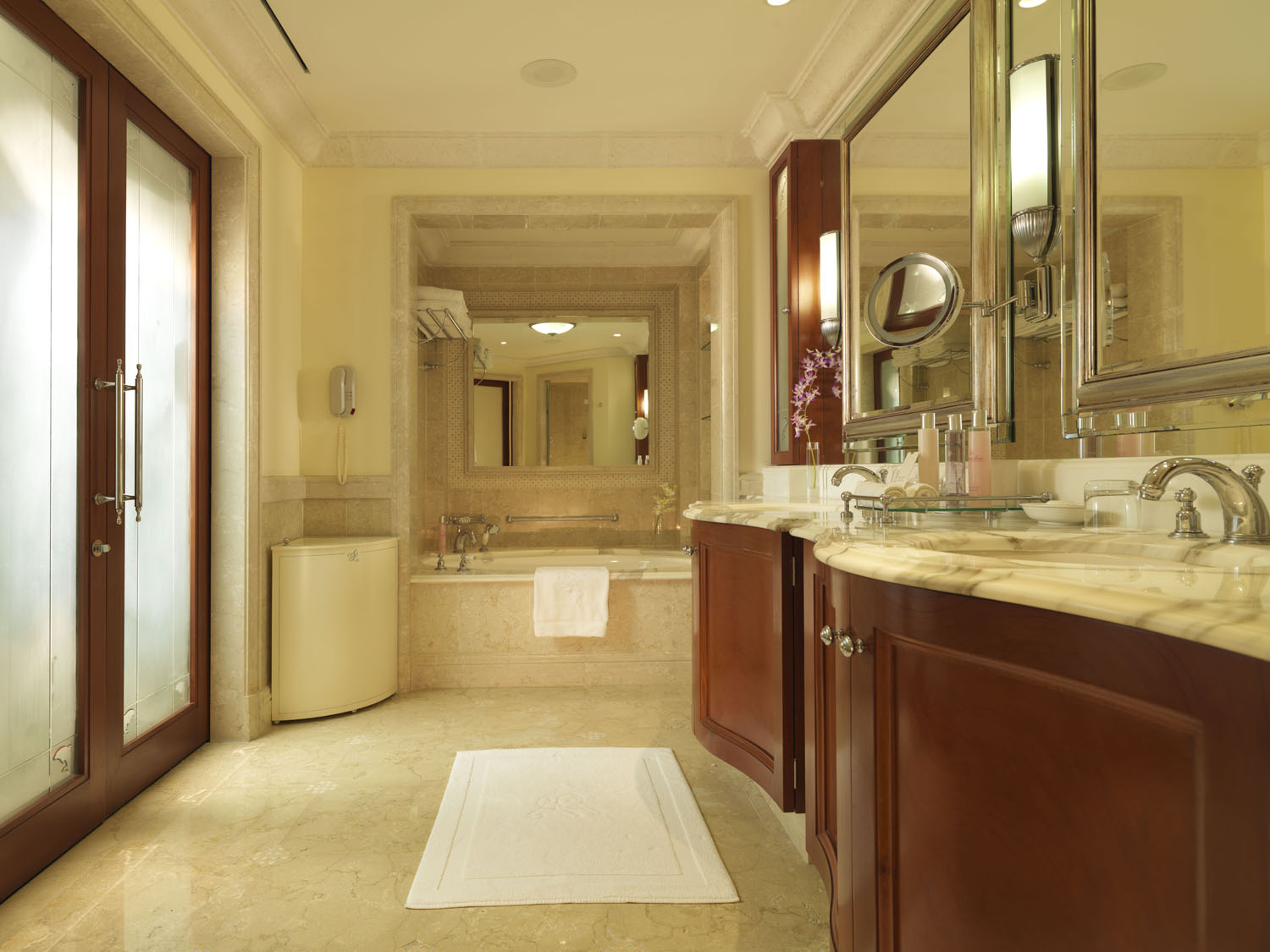 Sandy-Lane-Ocean-Rooms-Bathroom