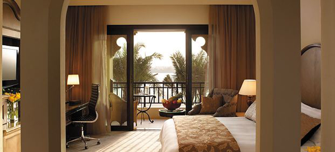 Shangri-La Abu Dhabi Deluxe Room