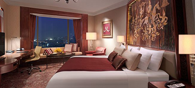 Shangri-La Bangkok Horion club room copy