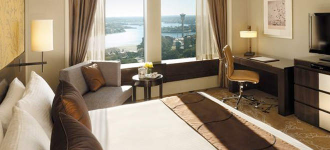 Shangri La Sydney - Executive Darling Harbour View Room