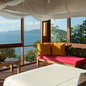 Six-Senses-Samui-retreat-bedroom