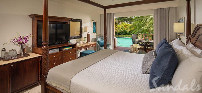 luxury St Lucia Holiday Packages Sandals Grande St Lucian Resort Swim Up Lovers Lagoon Honeymoon Club Level