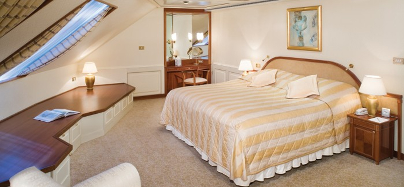 suite-7-silver-whisper-luxury-cruise-holidays