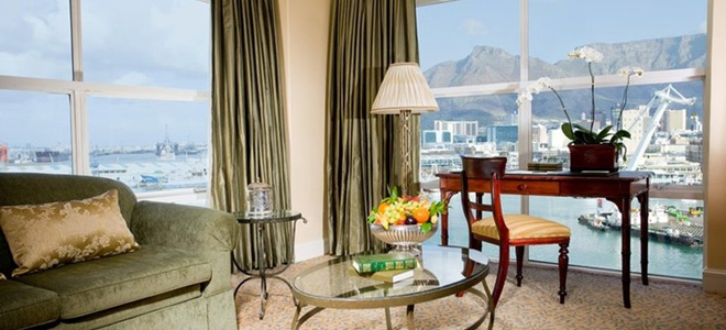 Table-Bay-South-Africa-Junior-Suite-with-Sea-or-Mountain-View-Lounge