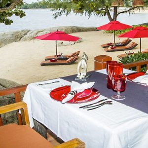 luxury Thailand holiday Packages Rockys Boutique Resort, Koh Samui Dinner On The Beach4