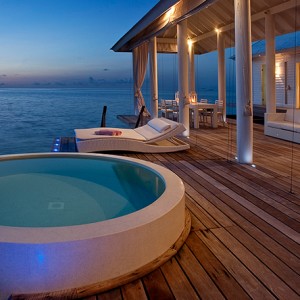 Diamonds Athuruga - Luxury Maldives Holidays