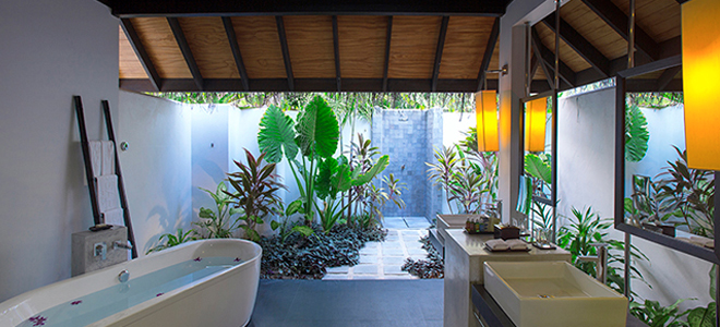 Velassaru Maldives - Beach Villa - Bathroom