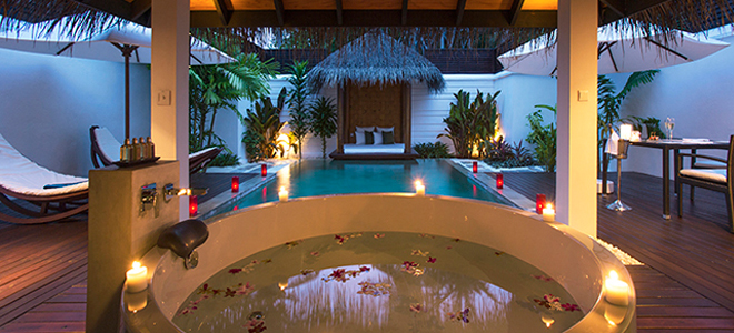Velassaru Maldives - Pool Villa - Bathtun