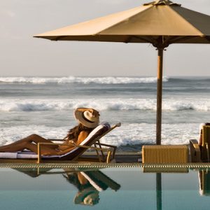 Woman At Pool And Beach The Fortress Resort & Spa Sri Lanka Holidays