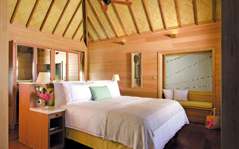 bora-bora-four-seasons-deluxe-lagoonview-overwater-bungalow-suite