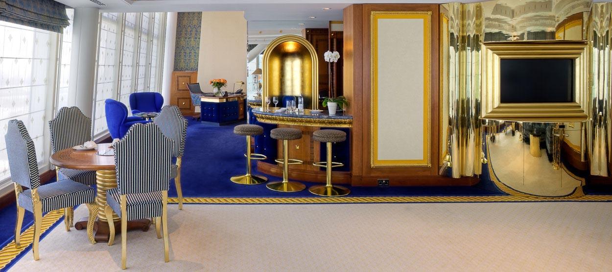 burj-al-arab-panoramic-one-bedroom-suite-bar
