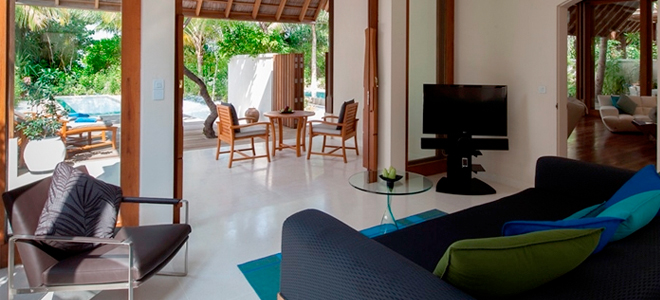 conrad maldives - beach suite lounge