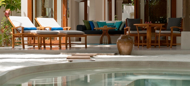 conrad maldives - deluxe beach villa pool