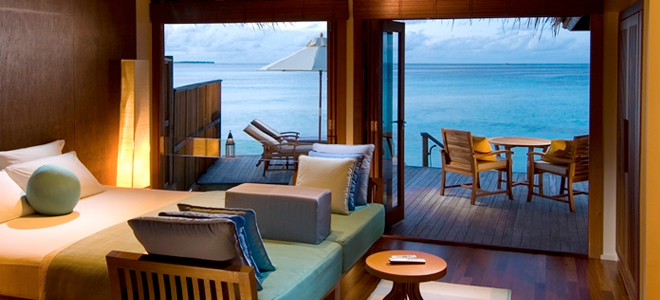 conrad maldives - retreat water villa bedroom