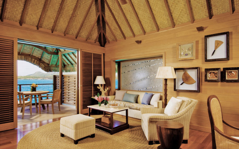 four-seasons-bora-bora-overwater-bungalow-suite-with-plunge-pool