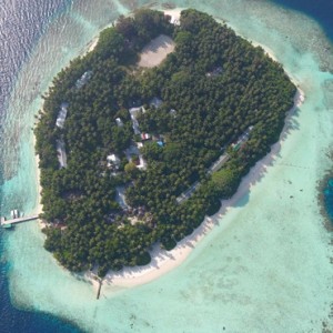 island 2 - biyadhoo maldives - luxury maldives holiday packages