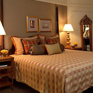 mandarin oriental deluxe theme suite