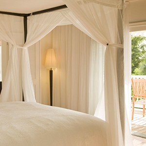 parrot cay by como - turqs and caicos lucury holidays - bedroom