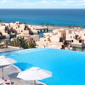 pool - the Cove Rotana - Luxury Ras Al Khaimah holiday packages