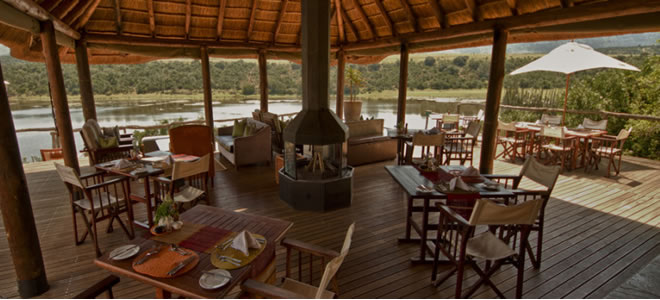 pumba-private-game-water-lodge-restaurant