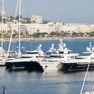 readisson blue 1835 cannes - france luxury holidays - boats