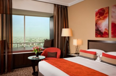 rotana-deluxe-rooms