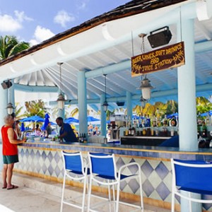 st-lucia-morgans-bay-plum-tree-bar