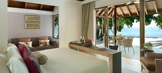 Dusit Thani Maldives - Beach Villa Room