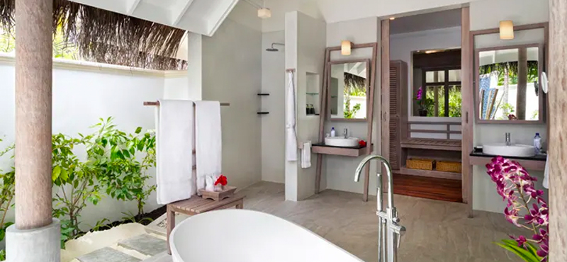 Maldives Holidays Anantara Dhigu Maldives Resort Anantara Pool Villa Bathroom 1