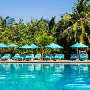 Maldives Holidays Anantara Dhigu Maldives Resort Pool