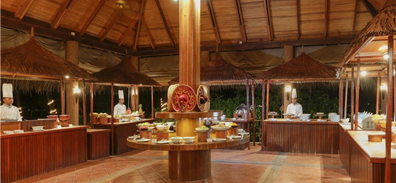 Maldives Holidays Medhufushi Island Resort Malaafaiy Restaurant