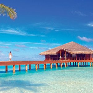 Maldives Holidays Medhufushi Island Resort Spa Walkway