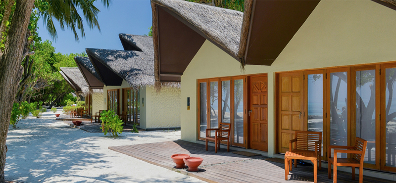 Luxury Maldives holiday Packages Adaaran Select Hudhuranfushi Beach Villa