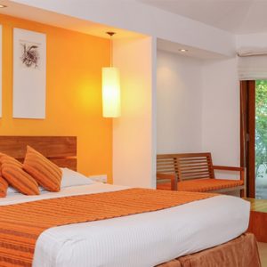 Luxury Maldives holiday Packages Adaaran Select Hudhuranfushi Beach Villa