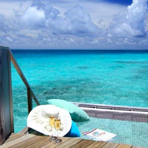 luxury Maldives holiday Packages Centara Ras Fushi Sea