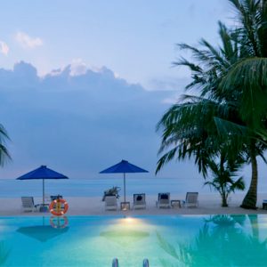 luxury Maldives holiday Packages Olhuveli Resort And Spa Maldives Sunrise Bar