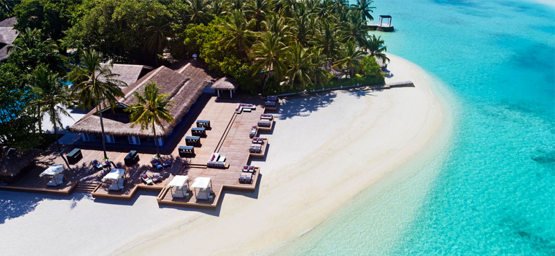 Luxury Maldives holiday Packages Sheraton Full Moon Resort Anchorage Bar