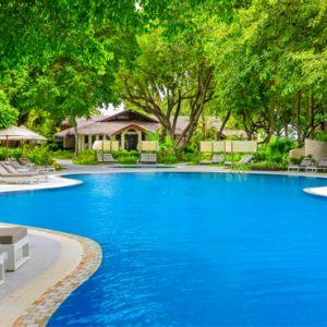 Luxury Maldives holiday Packages Sheraton Full Moon Resort Pool 2