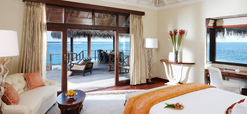 luxury Maldives holiday Packages Taj Exotica Maldives 2 Bedroom Rehendi Presidential Suite Pool